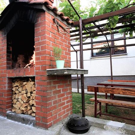 Apartman Lanterna Viskovo Luaran gambar