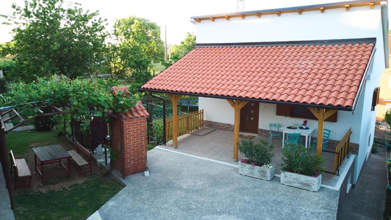 Apartman Lanterna Viskovo Luaran gambar